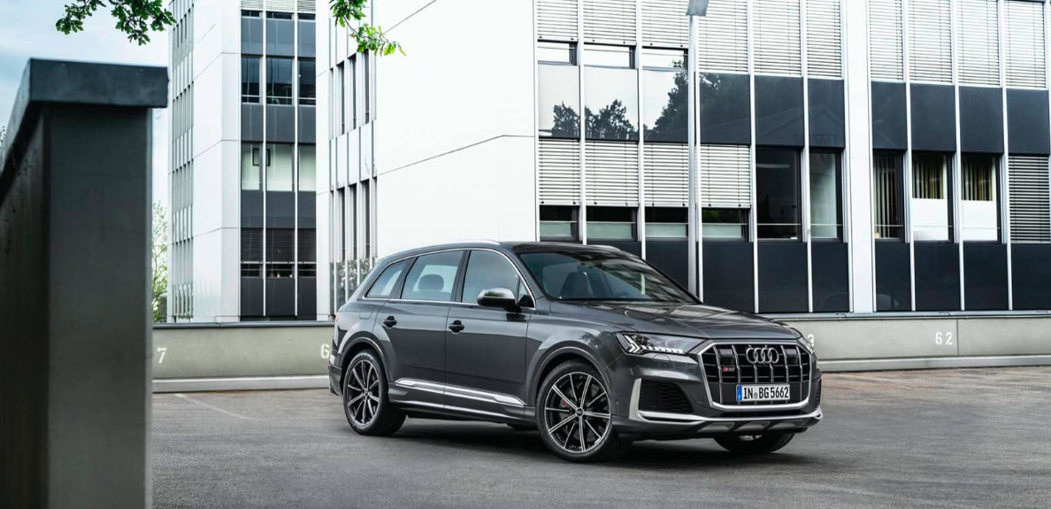 AUDI SQ7 TFSI | nový model | sportovní luxusní SUV | benzín V8 biturbo 507 koní | online nákup | virtuální autosalon | autoibuy.com